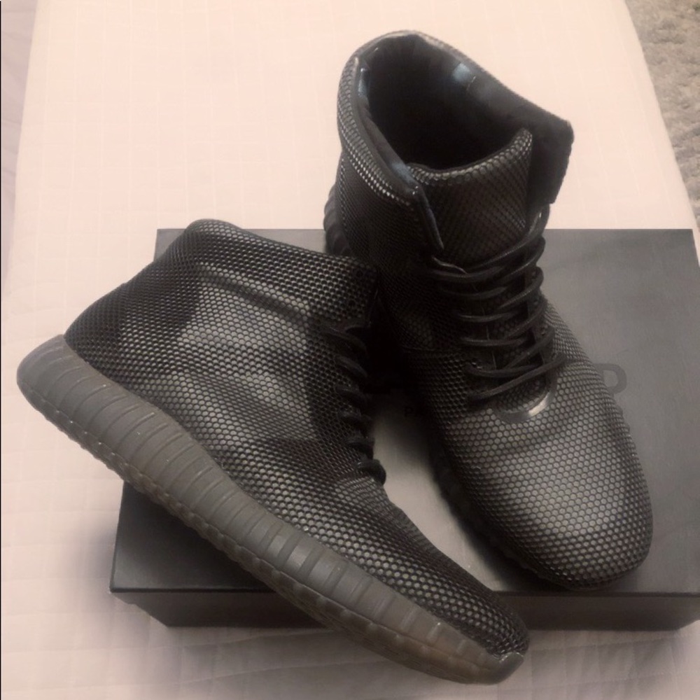 Karl Lagerfeld Paris Sneakers